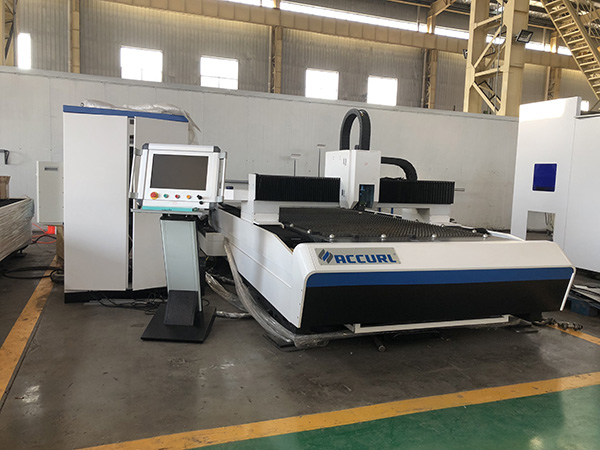 ең жақсы сатылатын өнімдер 1500W металл лазерлі кесу машинасы
